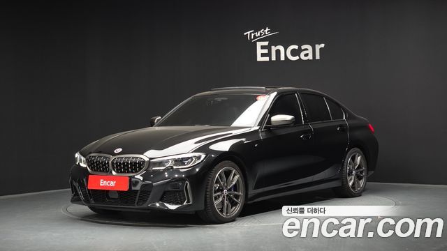 BMW 3-Series 2022 — photo 1
