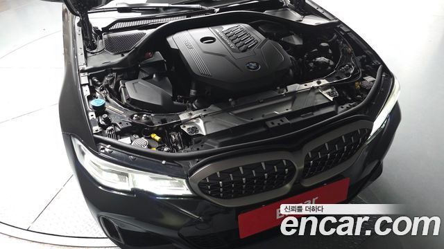 BMW 3-Series 2022 — photo 6