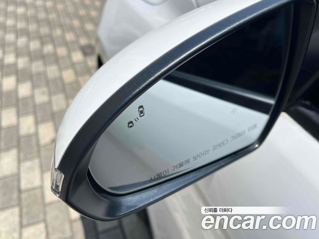 Hyundai AVANTE 2018 — photo 20