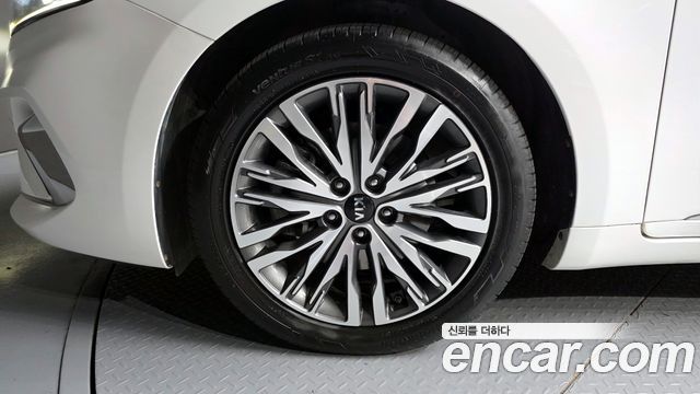 Kia K7 2020 — photo 5