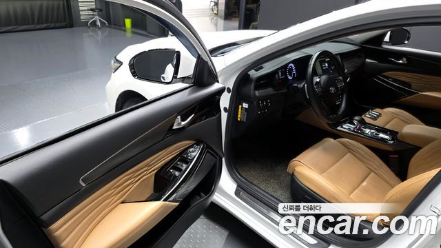 Kia K7 2020 — photo 13