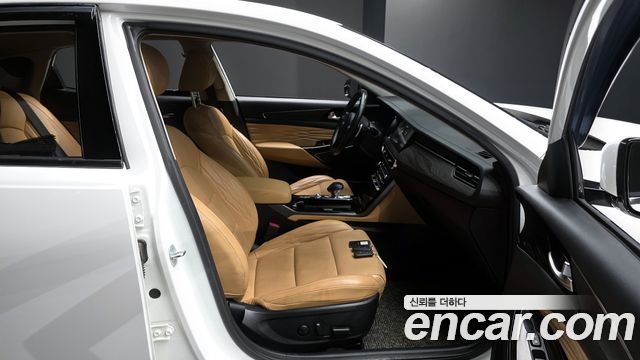 Kia K7 2020 — photo 18