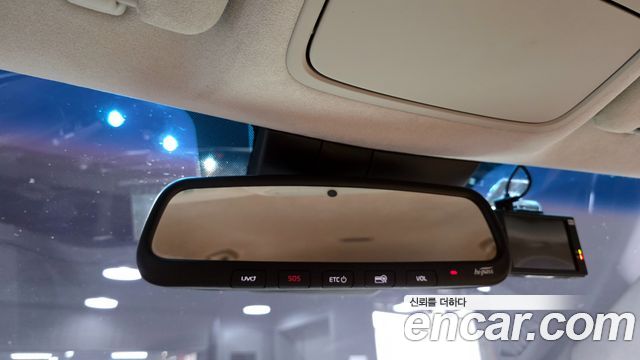 Kia K7 2020 — photo 25