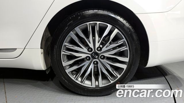 Kia K7 2020 — photo 7