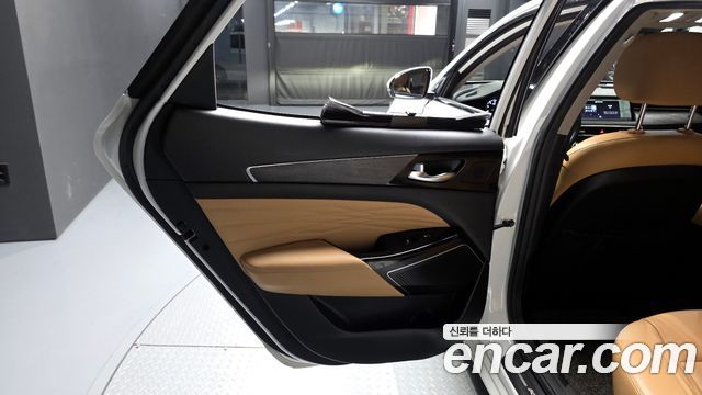 Kia K7 2020 — photo 15