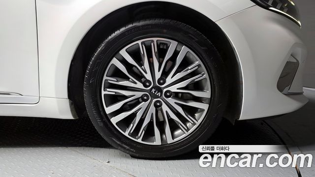 Kia K7 2020 — photo 35