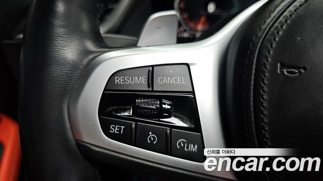 BMW 1-Series 2022 — photo 23