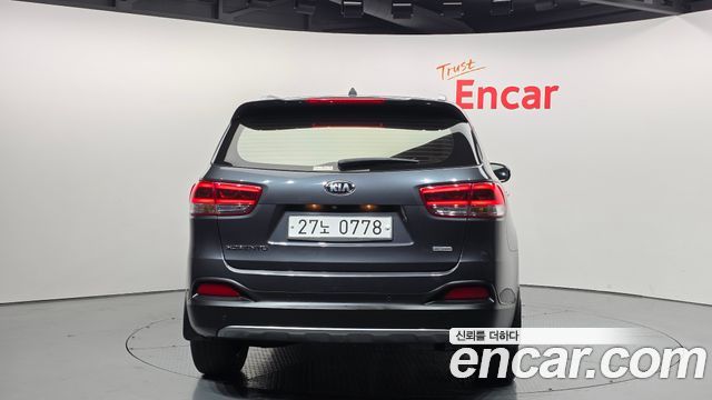 Kia Sorento 2016 — photo 4
