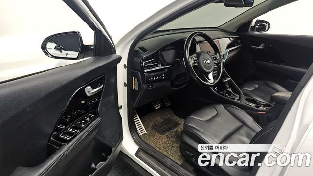 Kia Niro 2020 — photo 10