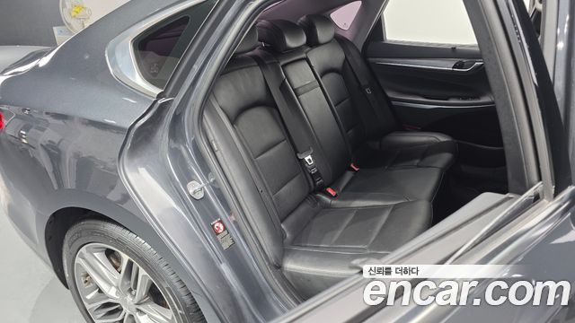 Hyundai Grandeur 2018 — photo 11
