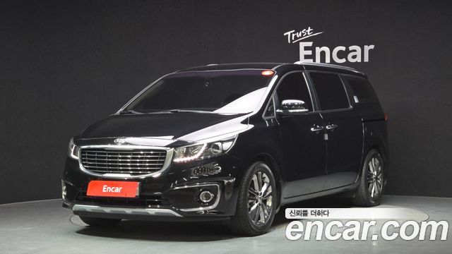 Kia Canival 2016 — photo 1
