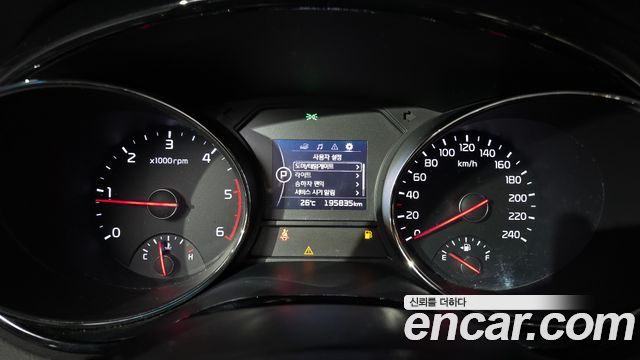 Kia Canival 2016 — photo 8