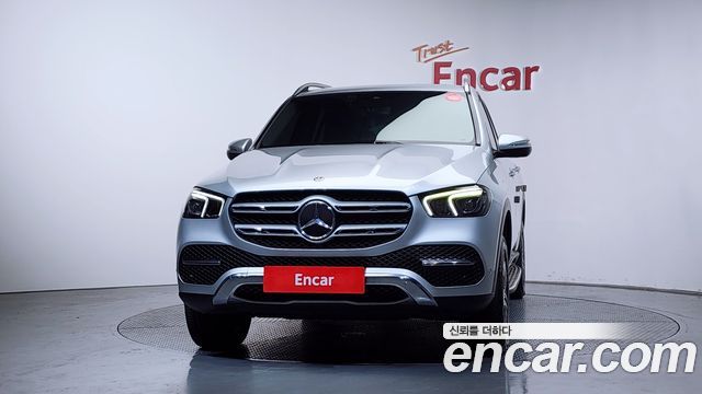Mercedes-Benz GLE-Class 2019 — photo 3