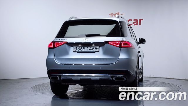 Mercedes-Benz GLE-Class 2019 — photo 4