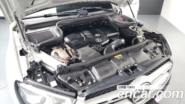Mercedes-Benz GLE-Class 2019 — photo 6