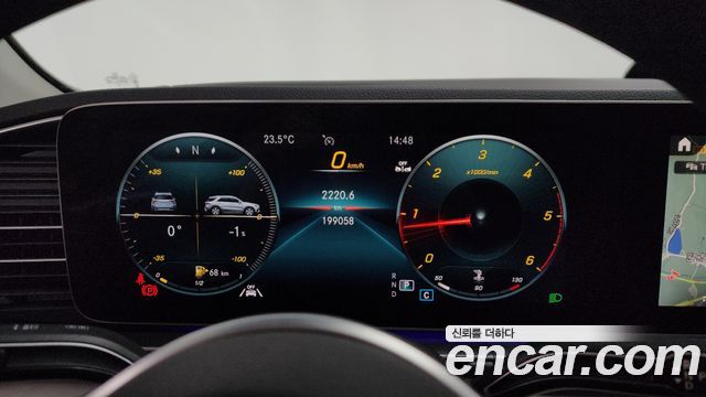 Mercedes-Benz GLE-Class 2019 — photo 8