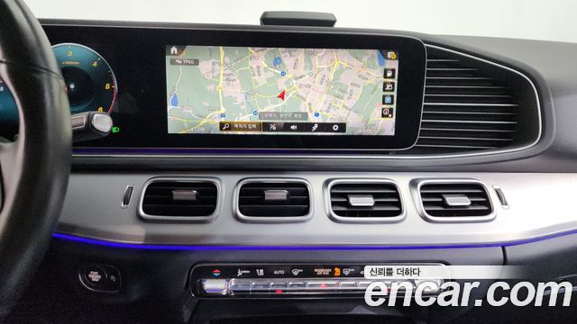 Mercedes-Benz GLE-Class 2019 — photo 12