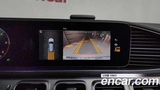 Mercedes-Benz GLE-Class 2019 — photo 14
