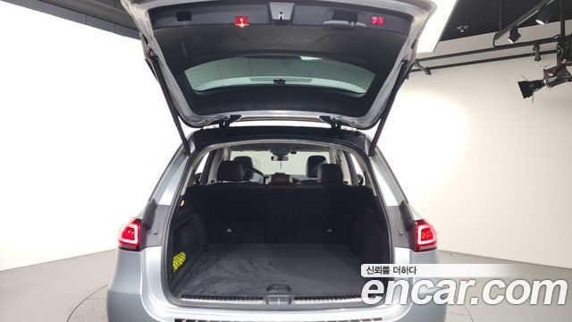 Mercedes-Benz GLE-Class 2019 — photo 19