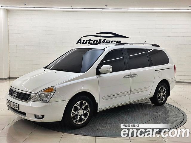 Kia Canival 2014 — photo 2