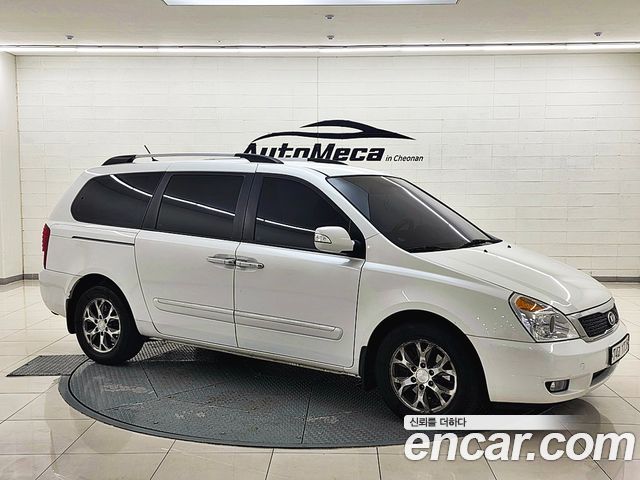 Kia Canival 2014 — photo 3