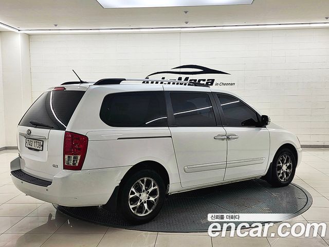 Kia Canival 2014 — photo 6
