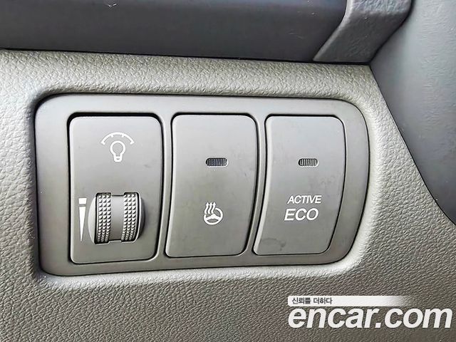 Kia Canival 2014 — photo 15