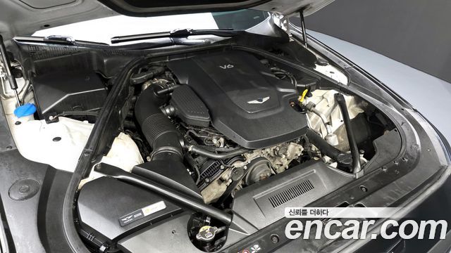 Genesis G80 2017 — photo 6