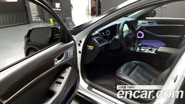 Genesis G80 2017 — photo 13