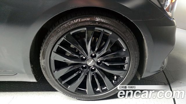 Genesis G80 2017 — photo 7