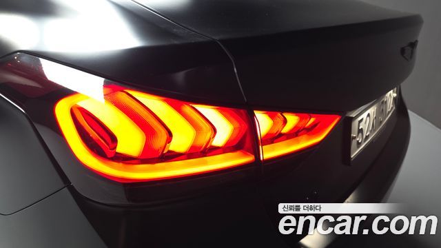 Genesis G80 2017 — photo 9