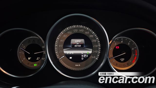 Mercedes-Benz CLS-Class 2013 — photo 8