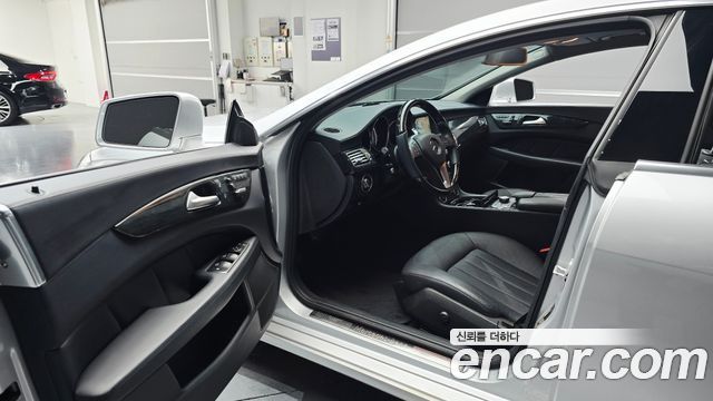 Mercedes-Benz CLS-Class 2013 — photo 10
