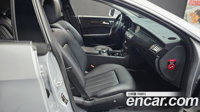 Mercedes-Benz CLS-Class 2013 — photo 12