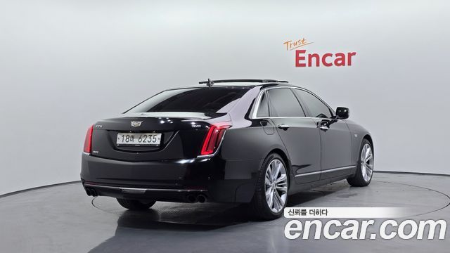 Cadillac CT6 2017 — photo 2