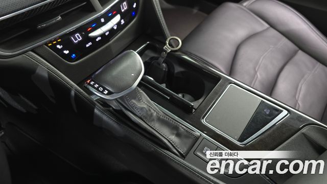 Cadillac CT6 2017 — photo 8