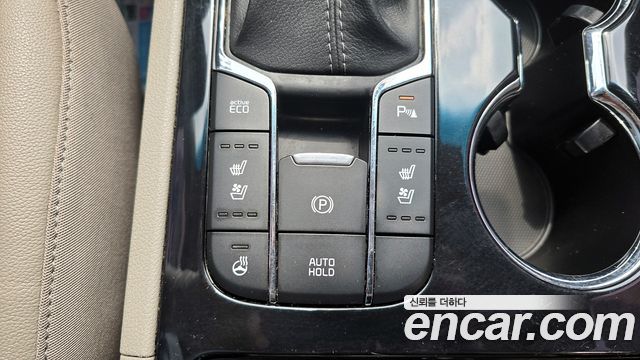 Kia Canival 2020 — photo 16