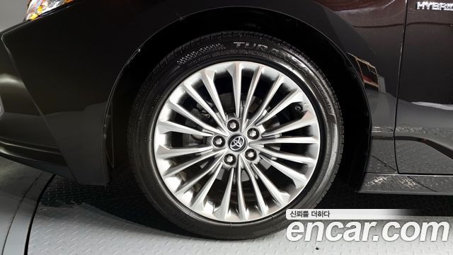 Toyota Avalon 2019 — photo 5