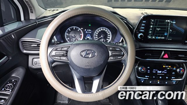 Hyundai Santafe 2019 — photo 17