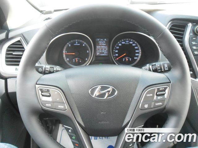 Hyundai Santafe 2015 — photo 4