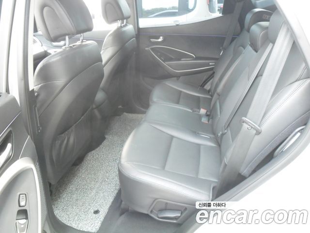 Hyundai Santafe 2015 — photo 11