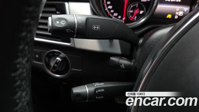Mercedes-Benz GLE-Class 2017 — photo 29