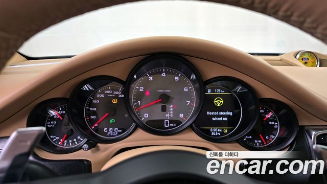 Porsche Panamera 2014 — photo 8