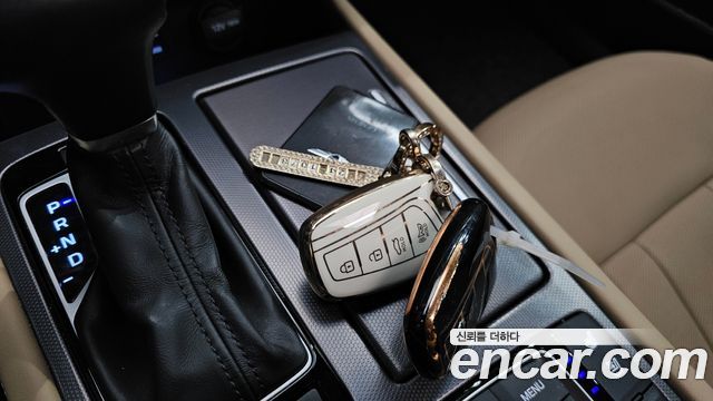 Hyundai Genesis 2015 — photo 26