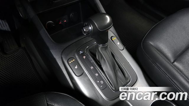 Kia K3 2014 — photo 9