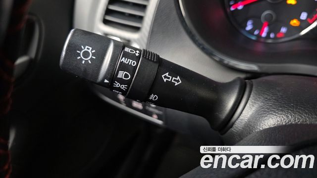 Kia K3 2014 — photo 11
