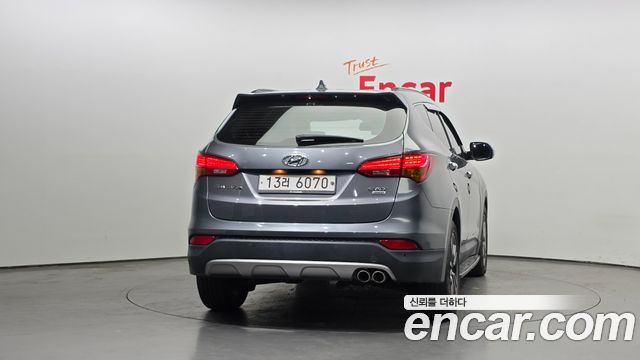 Hyundai Santafe 2015 — photo 4