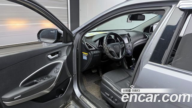 Hyundai Santafe 2015 — photo 10