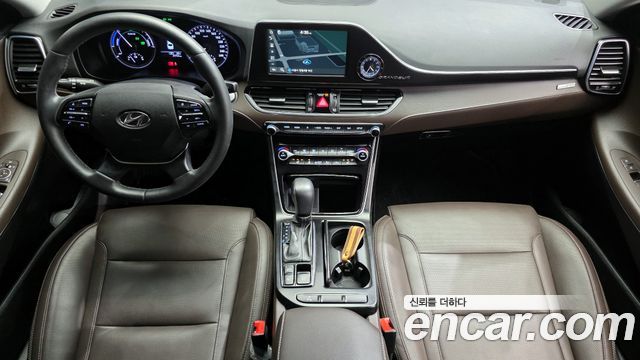 Hyundai Grandeur 2018 — photo 10