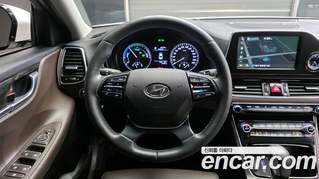 Hyundai Grandeur 2018 — photo 18